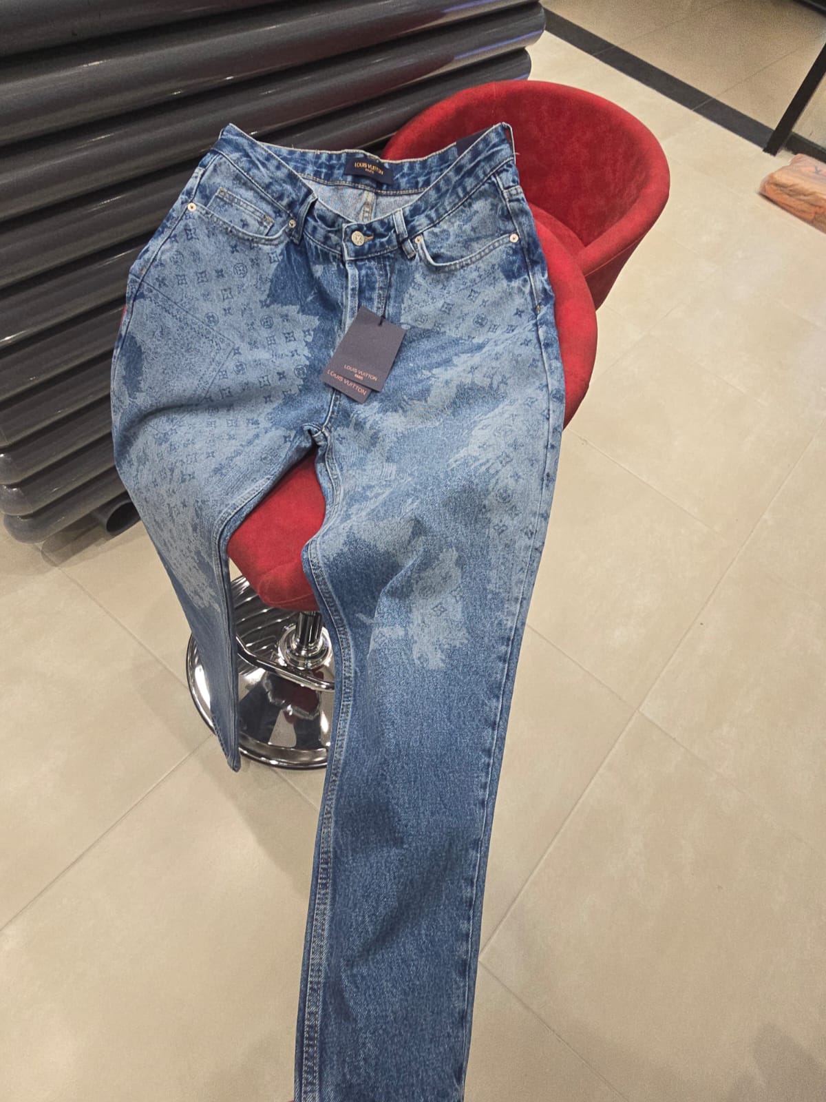 JEANS LOUIS VUITTON